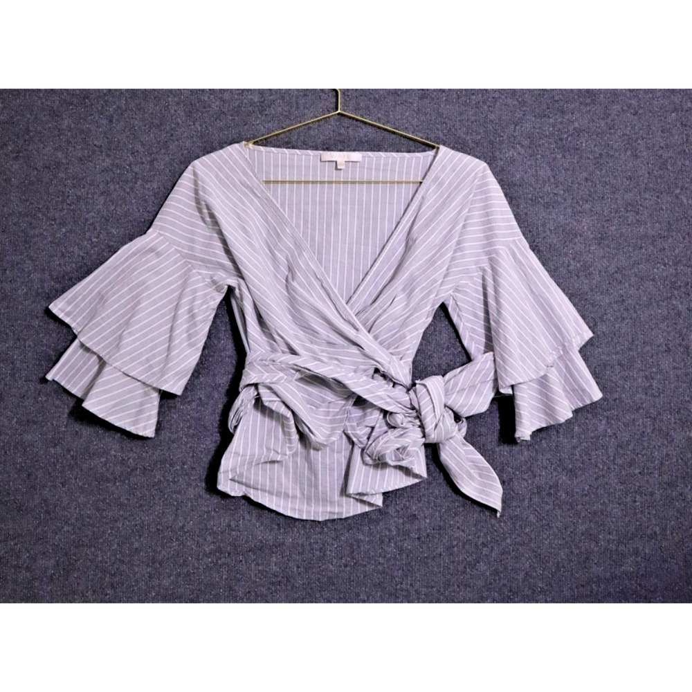 WAYF Shirt Women S Gray Stripe Beckett Tiered Bell Sleeve Crop Top V Neck EUC